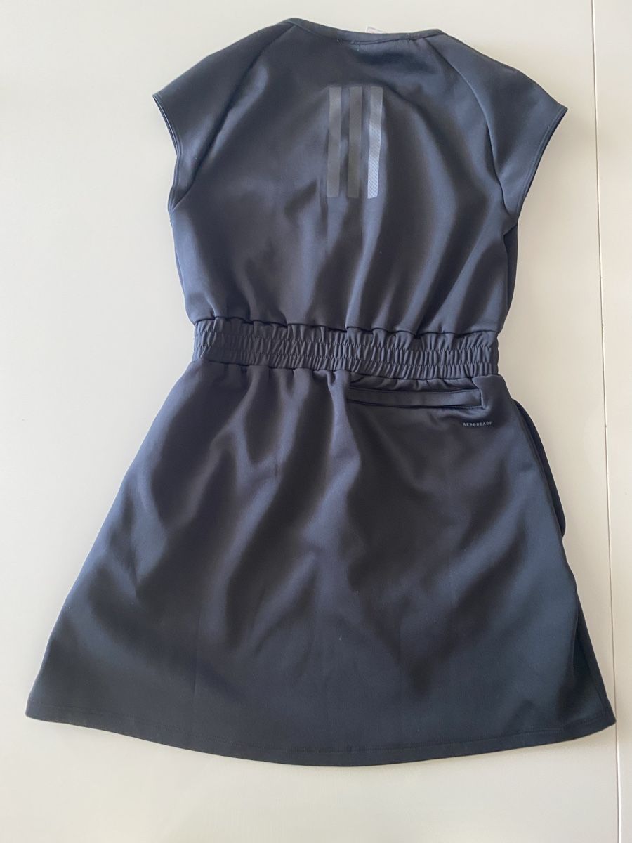 Adidas Vestiti & Gonne: Adidas Kleid – Usato da Küsnacht ZH venduto da Fons82 1