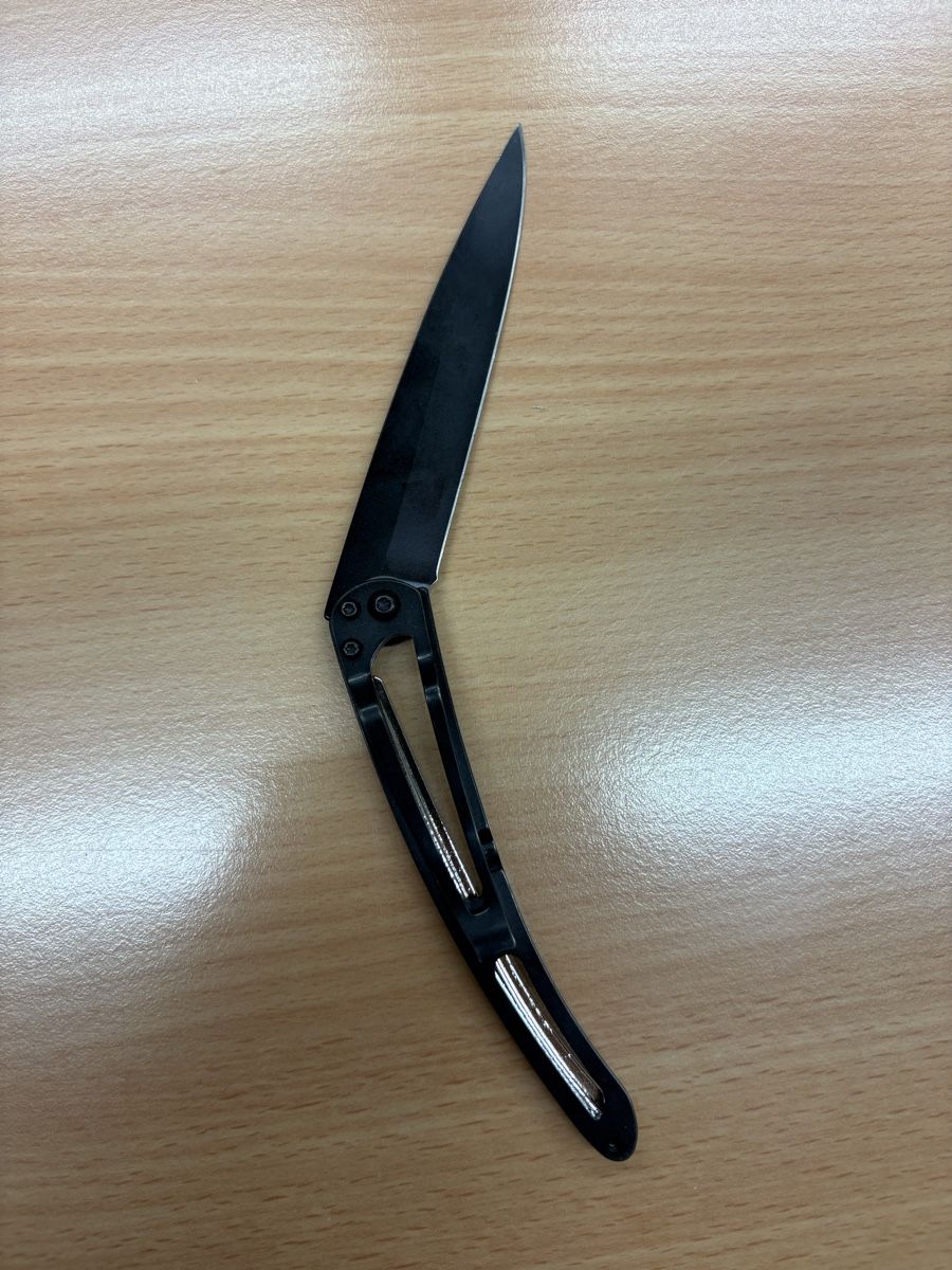 Couteaux de poche: Taschenmesser Klappmesser Kompass Deejo – D'occasion à Gamsen par Jessi_Booh 2
