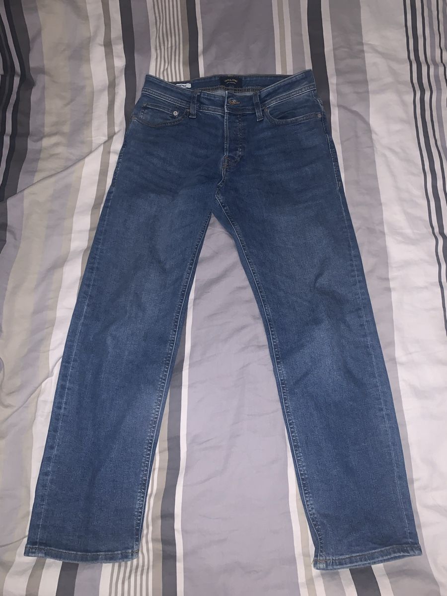 Jeans: Jeans Jack and Jones taille S – Gebraucht aus Biel/Bienne von oswesventes
