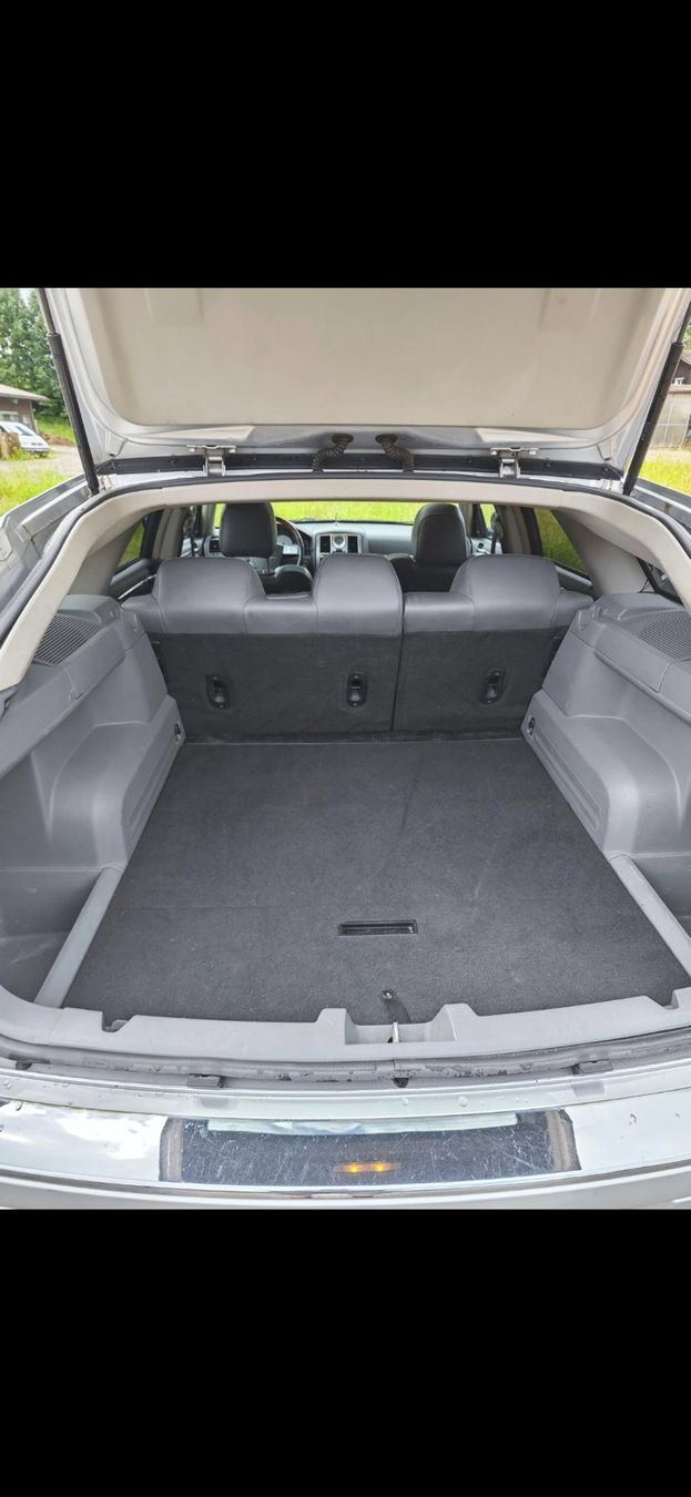 Chrysler Automobili: Chrysler 300c AWD 5.7 Hemi mit MFK – Usato da Fruthwilen venduto da JanLoew95 7