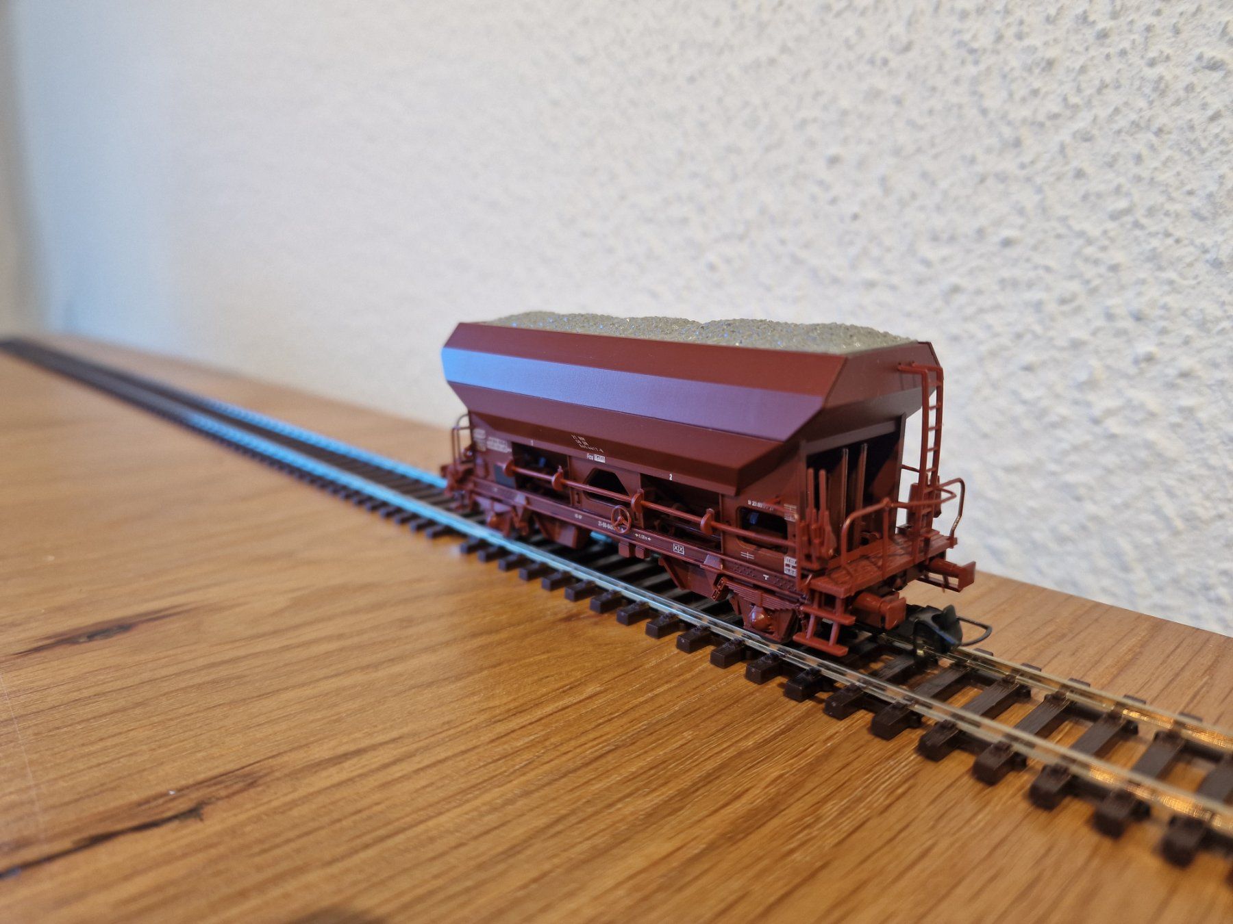 Roco Modellini di ferrovie: DR Schotterwagen H0 – Usato da Matten b. Interlaken venduto da lor_hr9w 2