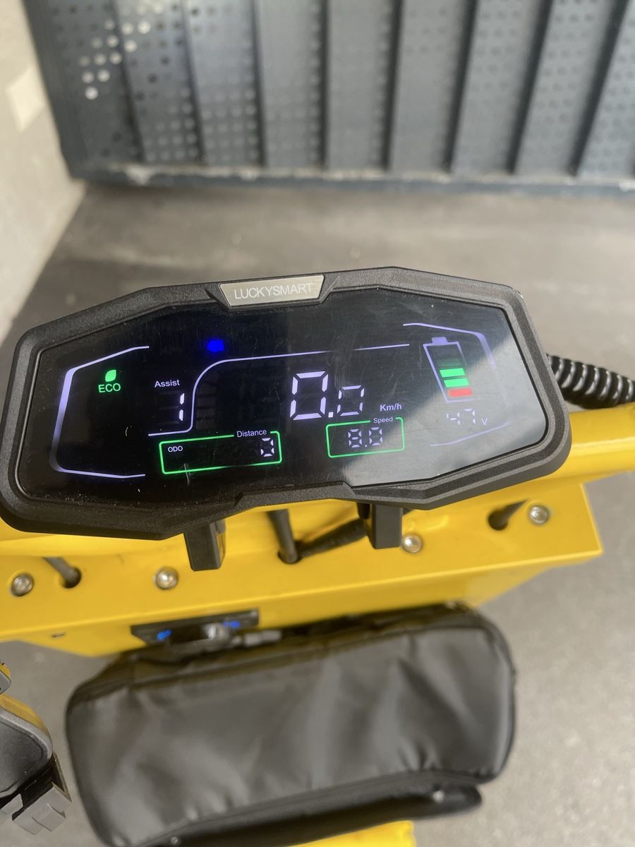 Kickboard: E Trottinett Solar – Gebraucht aus Grenchen von 2024scooterparts 3
