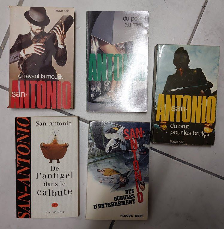 Libri: Frédéric Dard - Commissaire San Antonio Vente au numéro 2.- – Usato da Romanel-sur-Lausanne venduto da MichelAjac