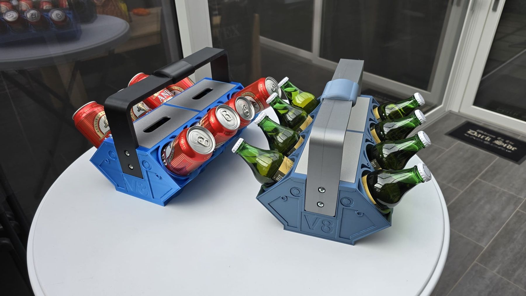 Toutes les décorations: Getraenkehalter V8 Design fuer 8 Dosen oder Flaschen – Neuf (Voir description) à Winznau par banditgsf 4