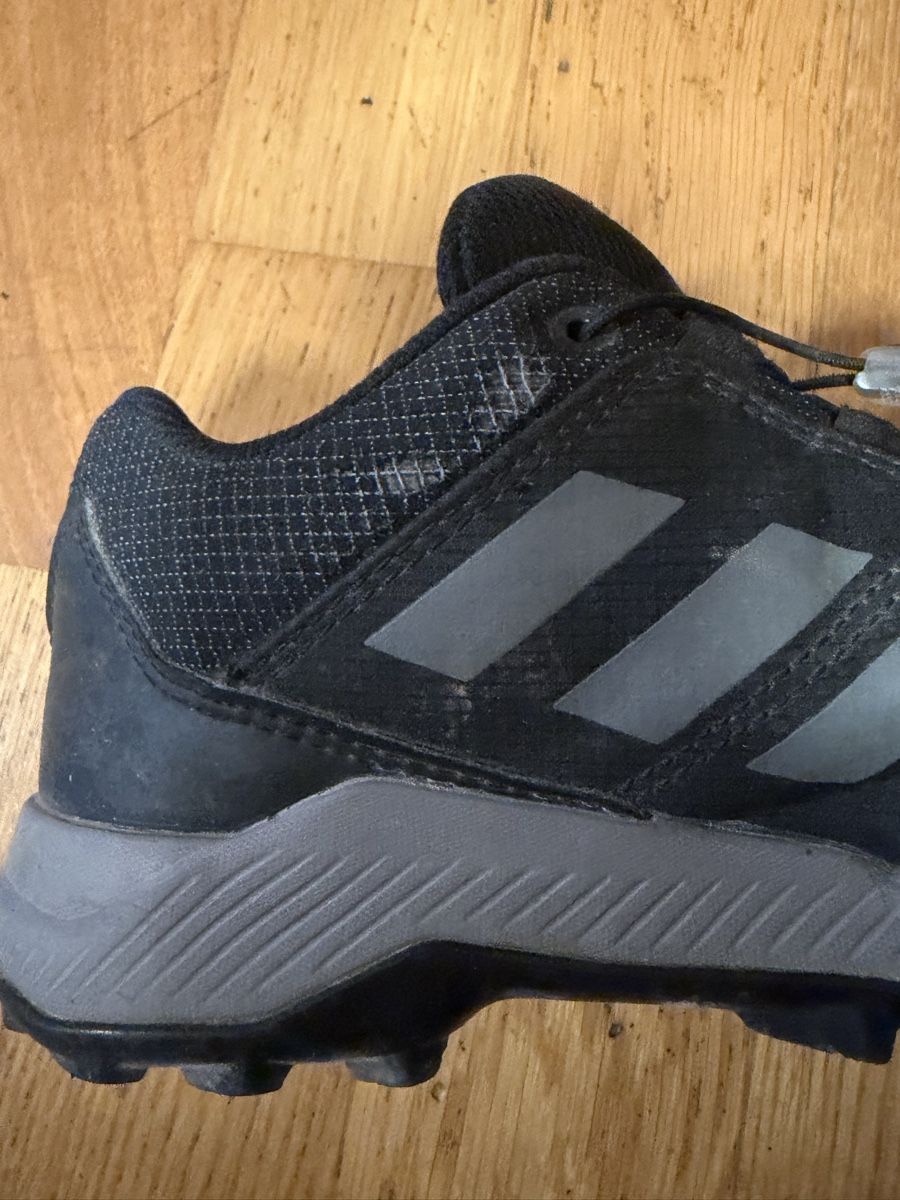 Adidas Schuhe für Jungen: Adidas Terrex Gr. 34 – Gebraucht aus Chur von cardem86 4