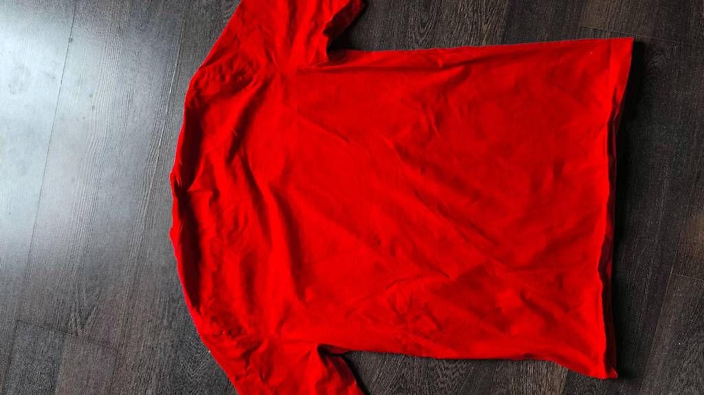 Calvin Klein T-shirt: Calvin Klein Shirt M – Usato da Ossingen venduto da kro_nrz6 3