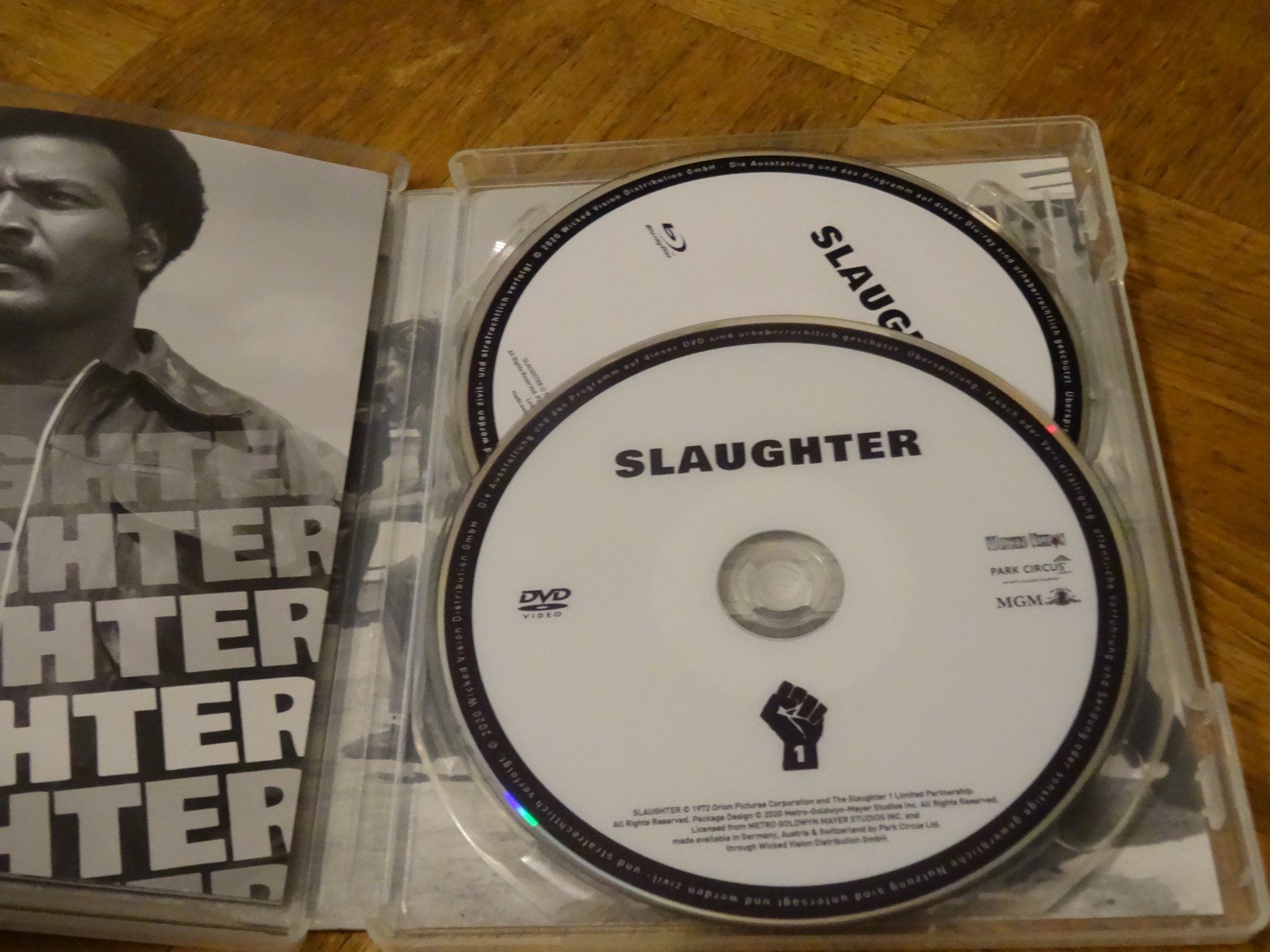 Tutti i DVDs: Slaughter Blu-ray DVD Black Cinema Collection – Usato da Olten venduto da Disc-Verkauf 1