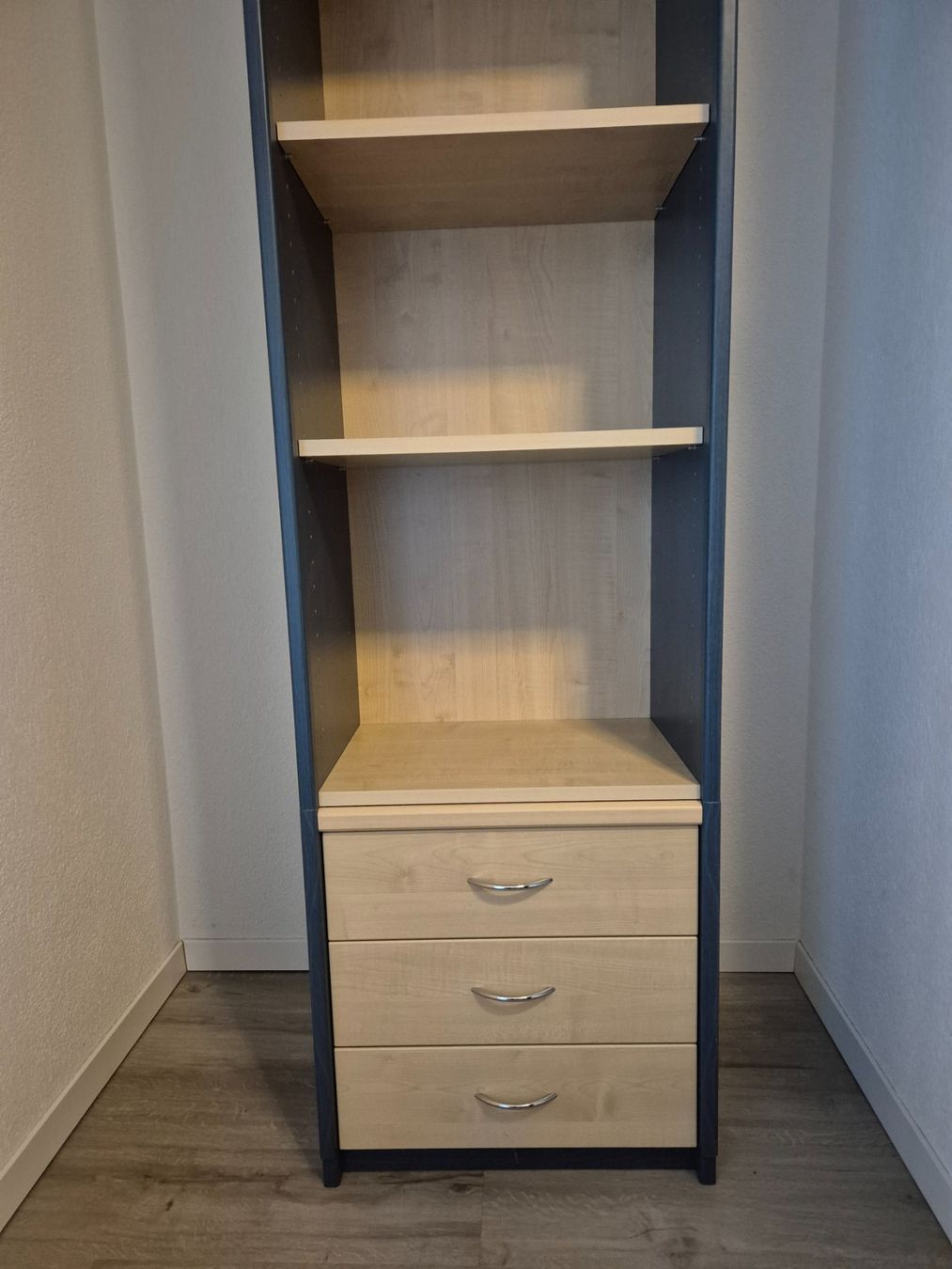 Scaffali: Regal/Bücherregal mit Schubladen, Holz – Usato da Tann venduto da MF75 2