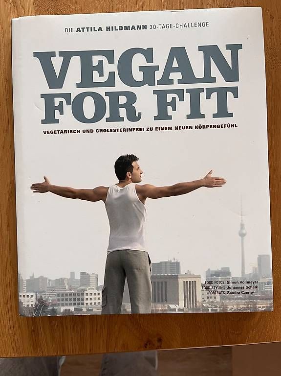 Libri: Vegan for fit  – Nuovo e nell'imballaggio originale da Fällanden venduto da jorich