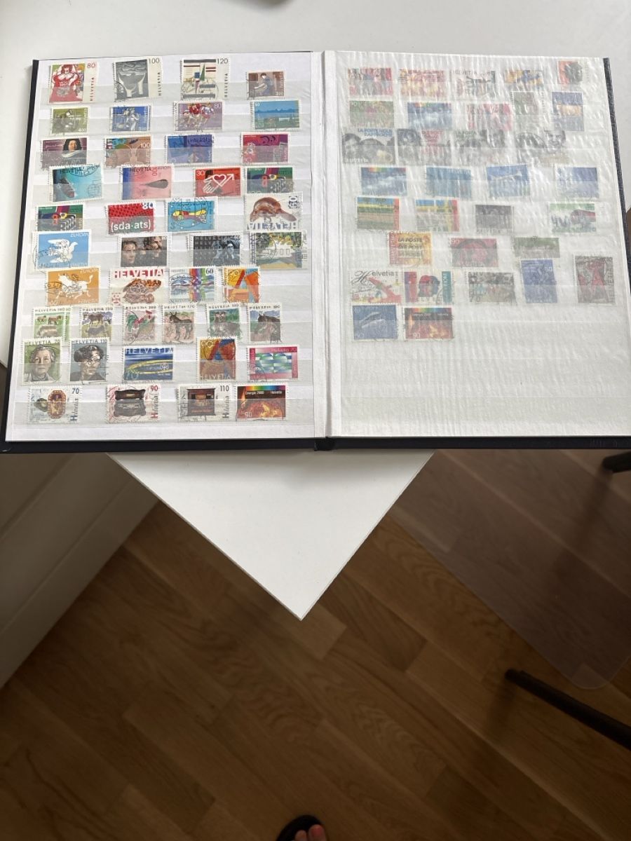 Tutti i francobolli: Philatelie Album Die Post La Poste La Posta blau – Usato da Sissach venduto da Loredana89 5