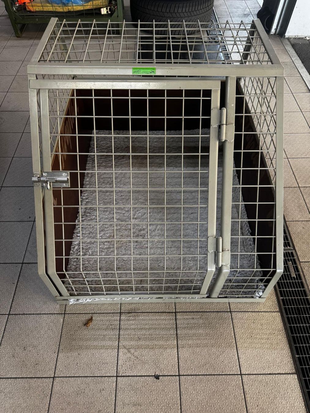 Meiko Cages, transport & sécurité: Transportbox Hund Metall Drahtgitter – D'occasion à Gebenstorf par Pickup8
