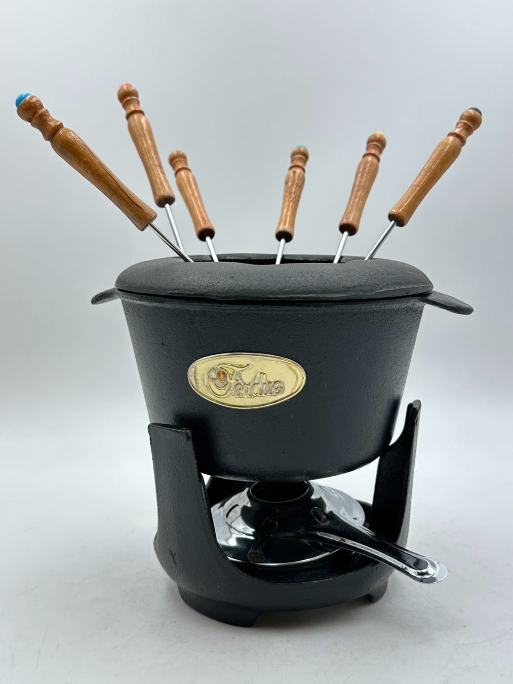 Küchengeräte: Fondue Set Vintage, Gusseisen Caquelon – Gebraucht aus Luzern von Lager6640