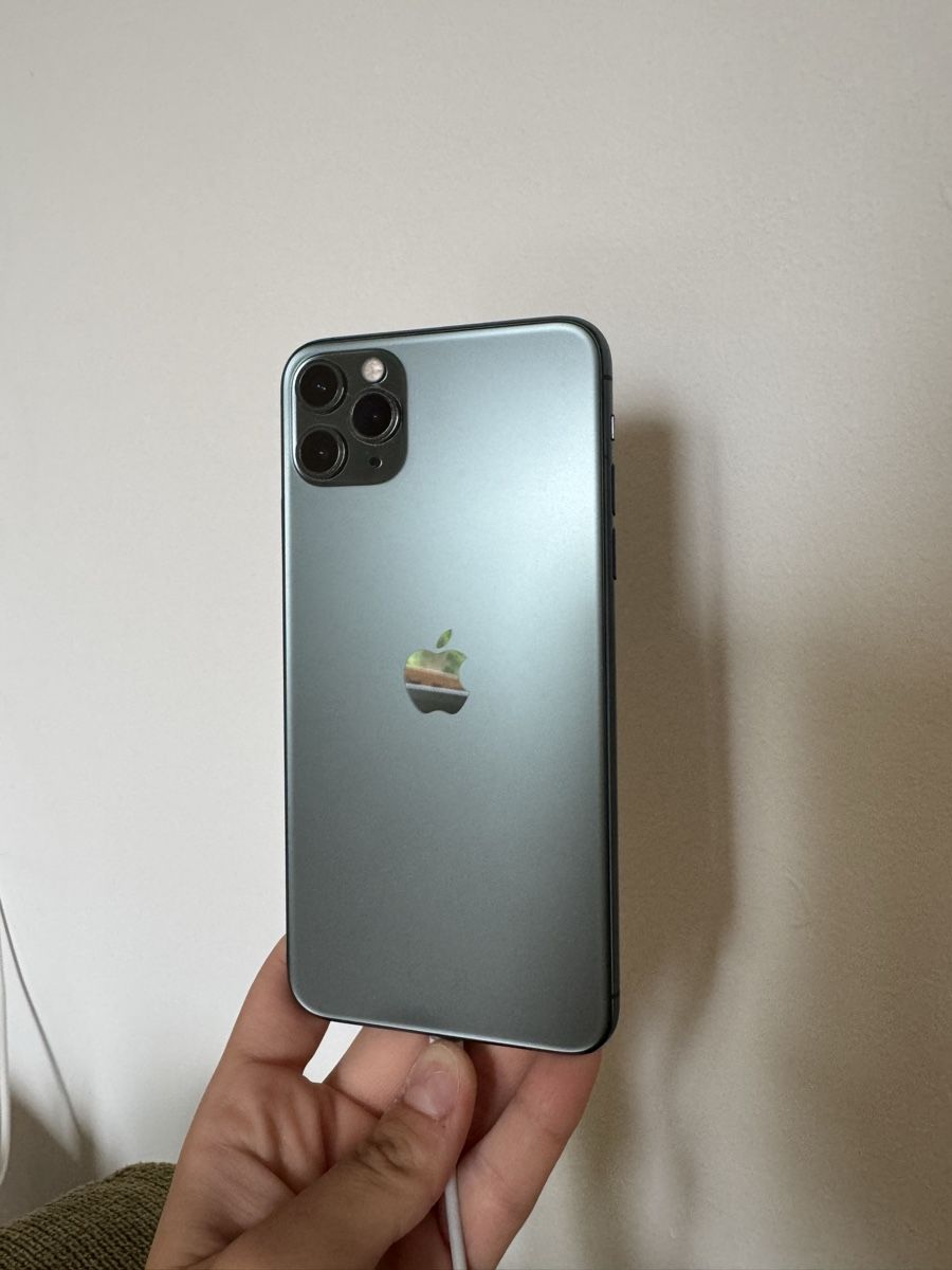 Apple Telefoni cellulari / Smartphones: iphone 11 pro max 256GB – Usato da Aarau venduto da maa_yv5c