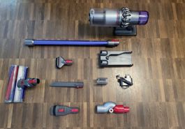 Dyson V11 Absolute-Akku Filter Zub. neuwertig siehe Bilder!!