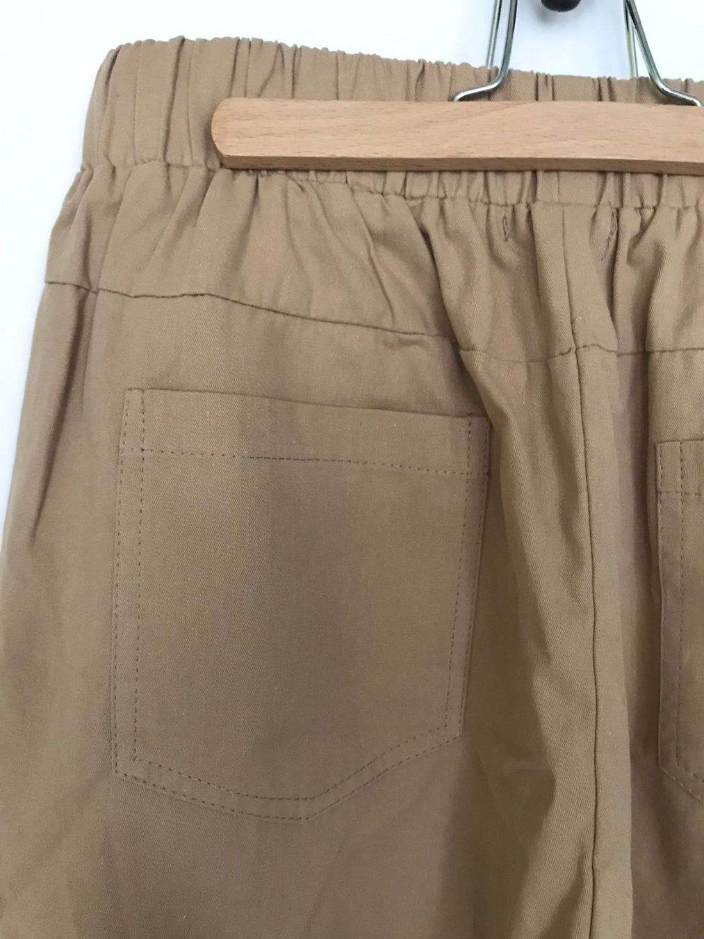 Hosen: Lockere Stoffhose beige Grösse M/L – Gebraucht aus Zürich von Ma_Go 2
