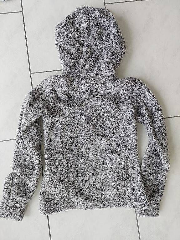 Jacken & Mäntel: Flauschige Jacke Grösse 146/152 – Gebraucht aus Bürglen UR von iigelti 2