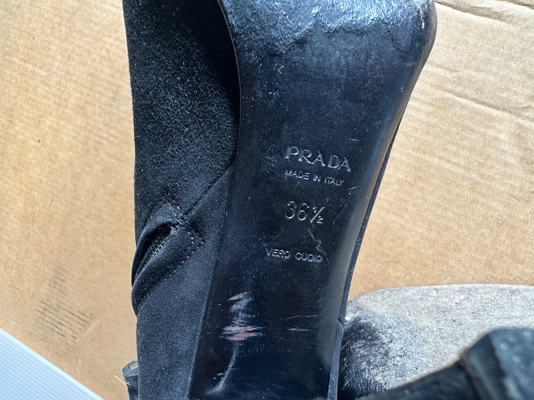 Prada Scarpe da donna: PRADA booties black suede leather size 36,5 – Usato da Lausanne venduto da kuroneko86 4