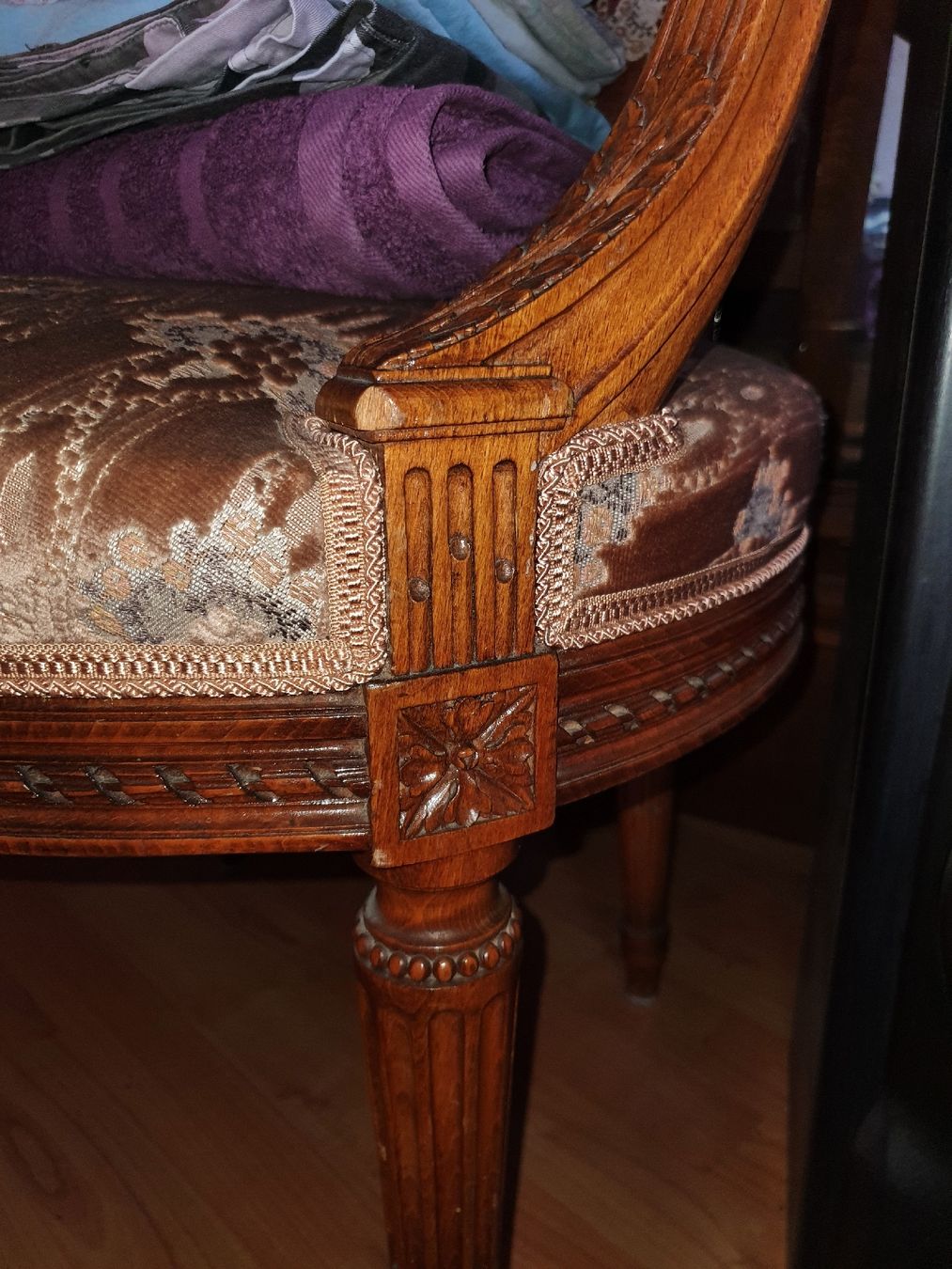 Poltrone: Fauteuil Louis XVI 1784 – Usato da Tavannes venduto da Alkatra-kkk666 5