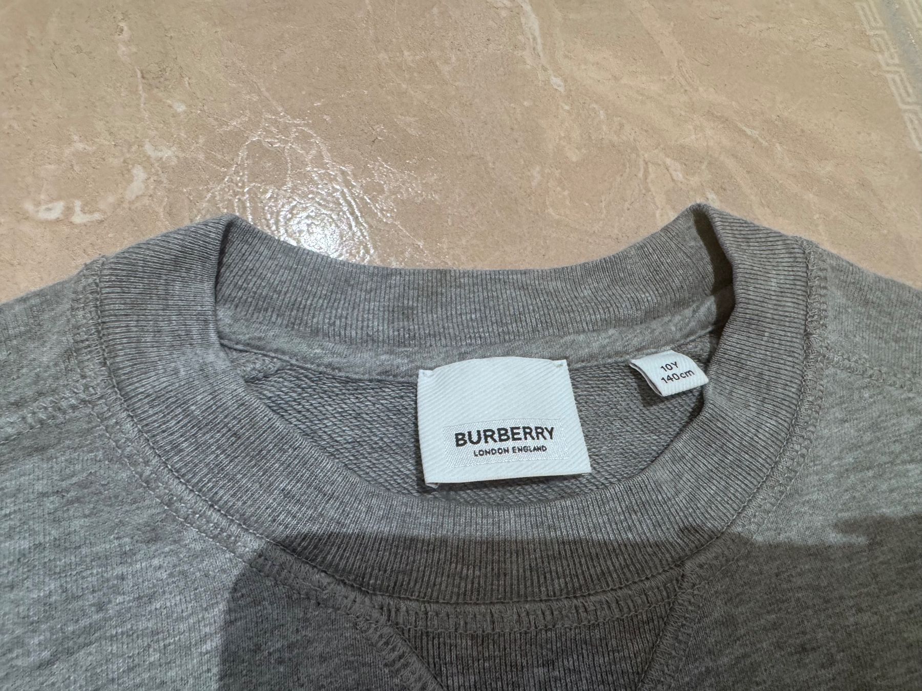 Burberry Maglioni & Felpe: Burberry NWT Pulli, 10J 140 NP 290 Fr – Usato da Klingnau venduto da Markus14 1