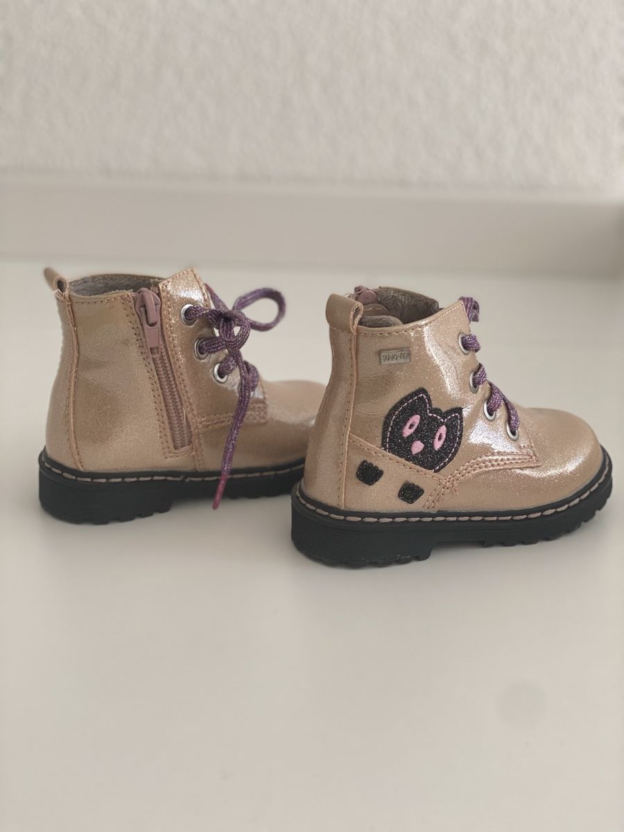 Chaussures filles: Kinderstiefel Gr. 21 - Top Zustand – D'occasion à WEINFELDEN par marygloss 3