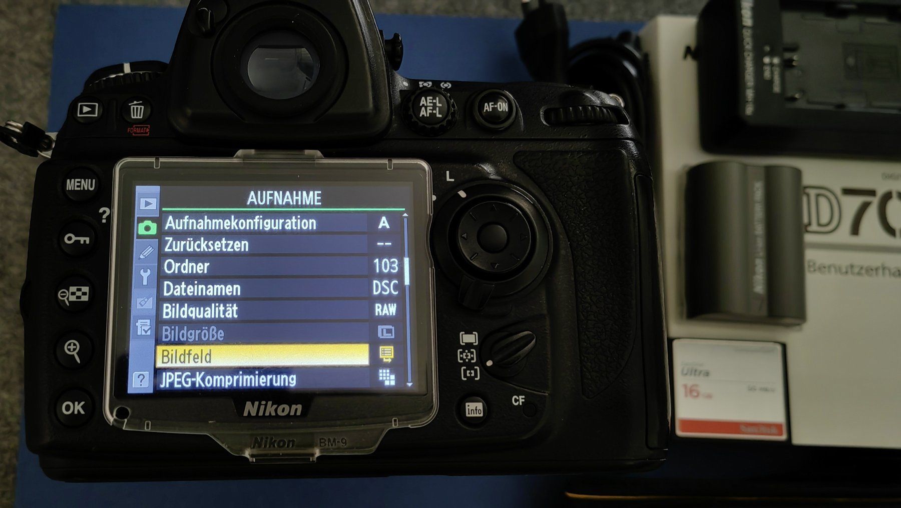 Nikon Kamera: Nikon D700 mit Nikon 28-100 mm Objektiv – Gebraucht aus Weiningen ZH von Schmacki 2