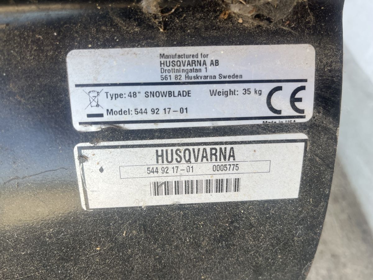 Husqvarna Déneigement: Husqvarna Schneepflug – D'occasion à Gümligen par Galouper 2