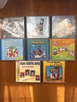 8 Kinder Musik CDs verschiedene Titel gebrauchter Zustand