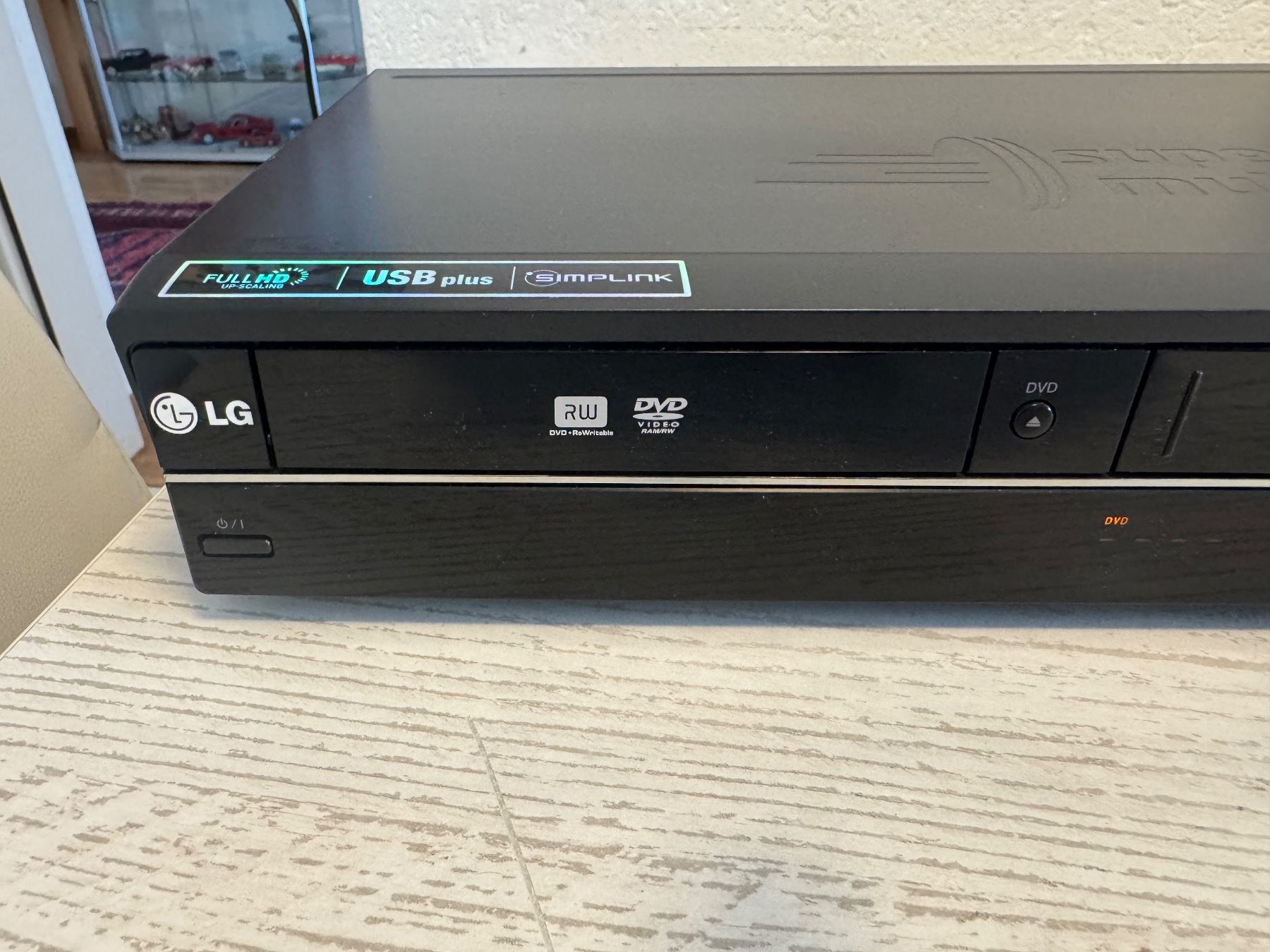 LG Registratori: LG rc389h vhs dvd recorder – Usato da Zunzgen venduto da milesdavis76 1