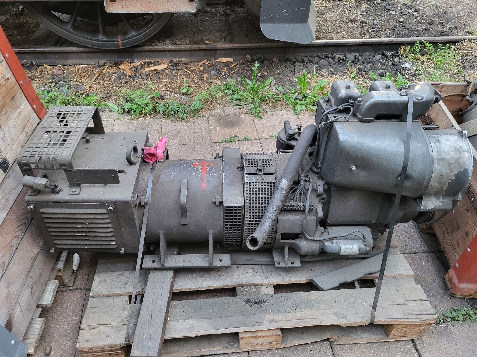 Générateurs de courant: Generator Deutz – Défectueux à Schwarzenburg par Dampfer93 1