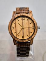 Herrenuhr aus Zebranoholz, ideal für den Sommer, ⌚