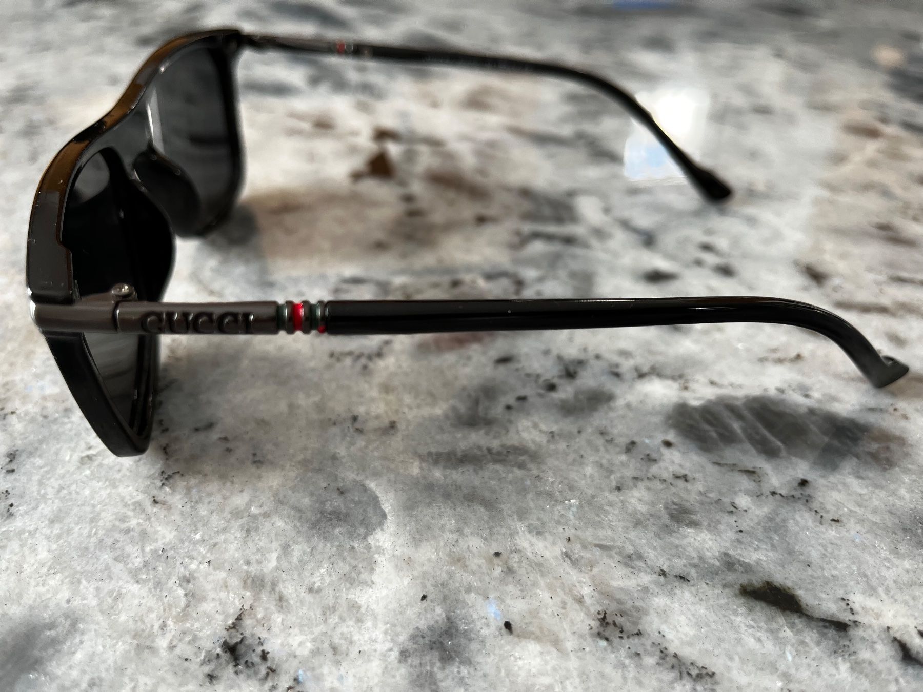 Gucci Occhiali & Lenti: Lunettes Gucci – Usato da Bevaix venduto da Kintsugi 2