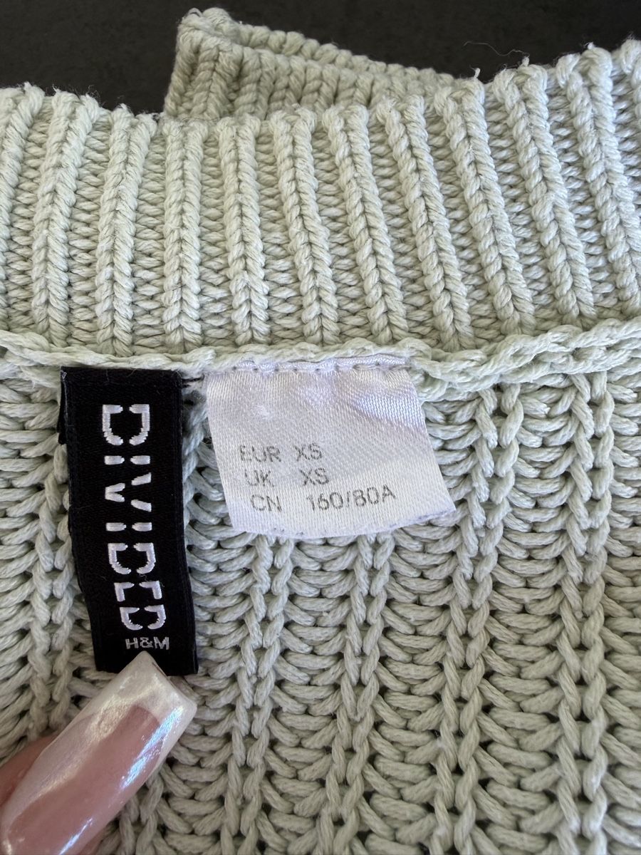 H&M Pulls & Sweat-shirts: Cardigan hellgrün – Neuf (Voir description) à Frümsen par laura002 1