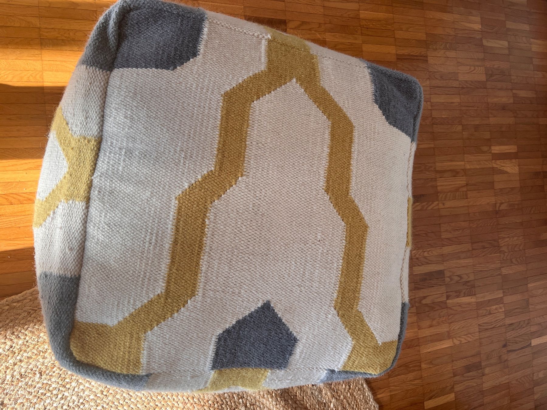 Hocker: Sitzpouf / Hocker – Gebraucht aus Urdorf von Jasi64ZH 1