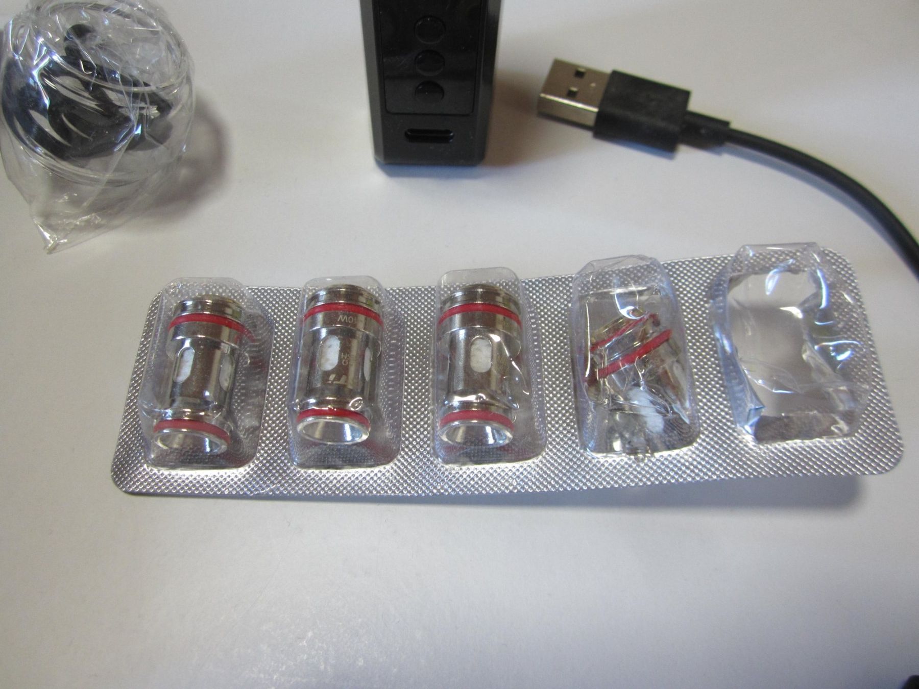 Vaporesso Sonstige Tabakwaren: Cigarette électronique. – Neu (gemäss Beschreibung) aus Tramelan von Tors 1