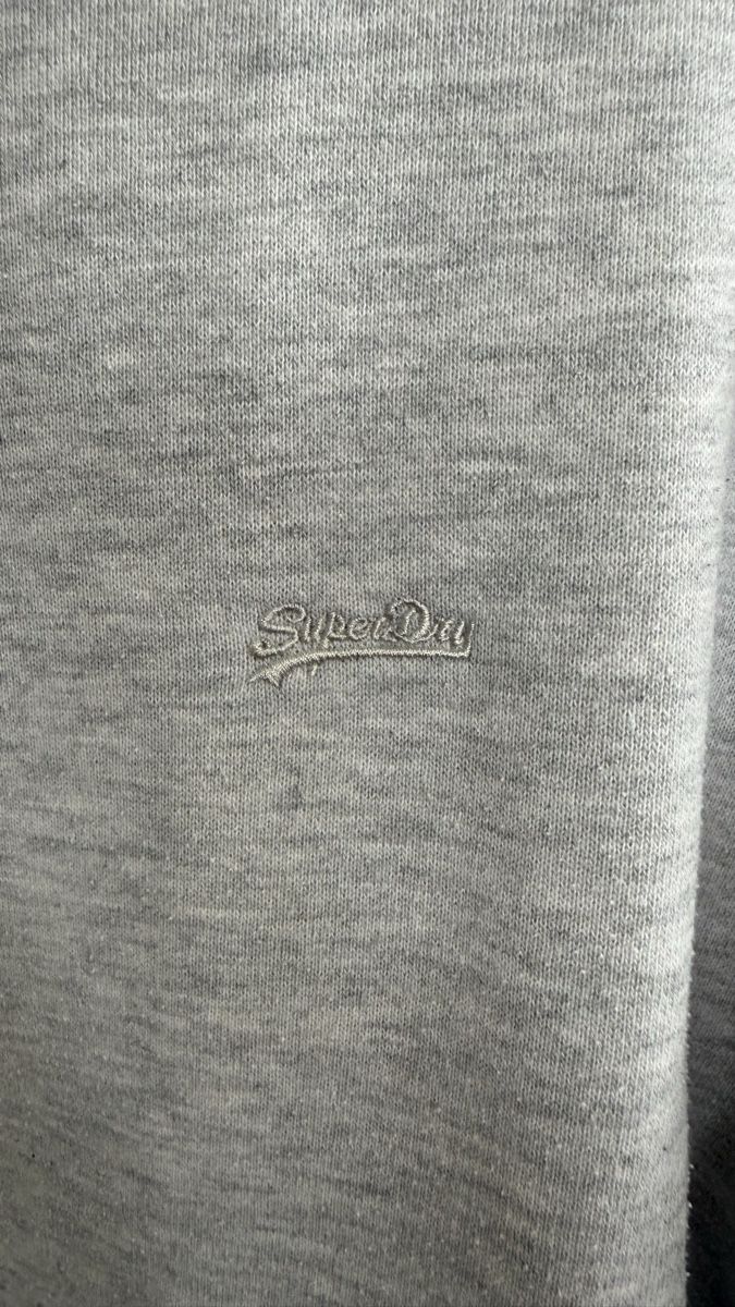 Superdry Pullover & Sweatshirts: Superdry sweater L – Gebraucht aus Buchs AG von sxf96 2