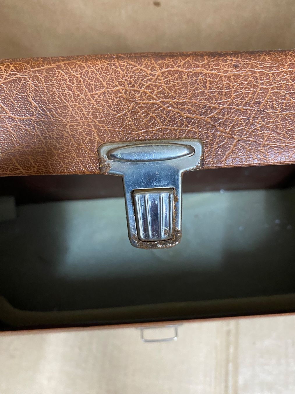 Valises de voyage: Vintage Koffer alt klein – D'occasion à Eschlikon TG par ArtRec 8