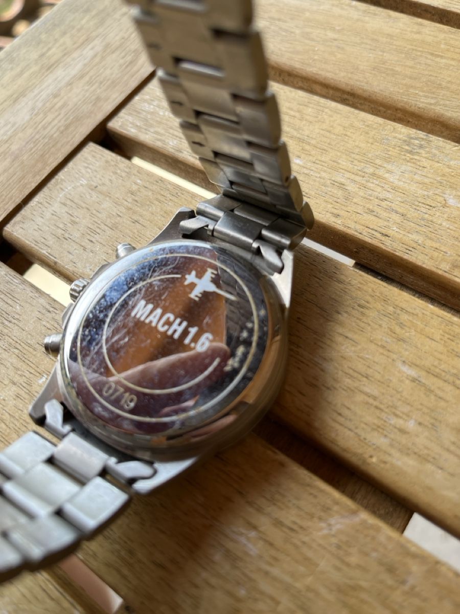 Montres: Armbanduhr Mach 1.6 – D'occasion à Ursenbach par frohes_fest 1
