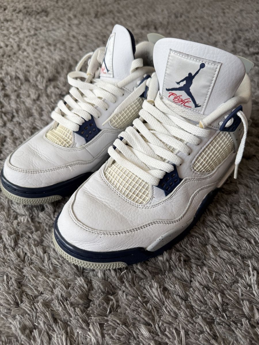 Jordan Herrenschuhe: Nike Air Jordan 4 – Gebraucht aus Hochfelden von mat_m29w