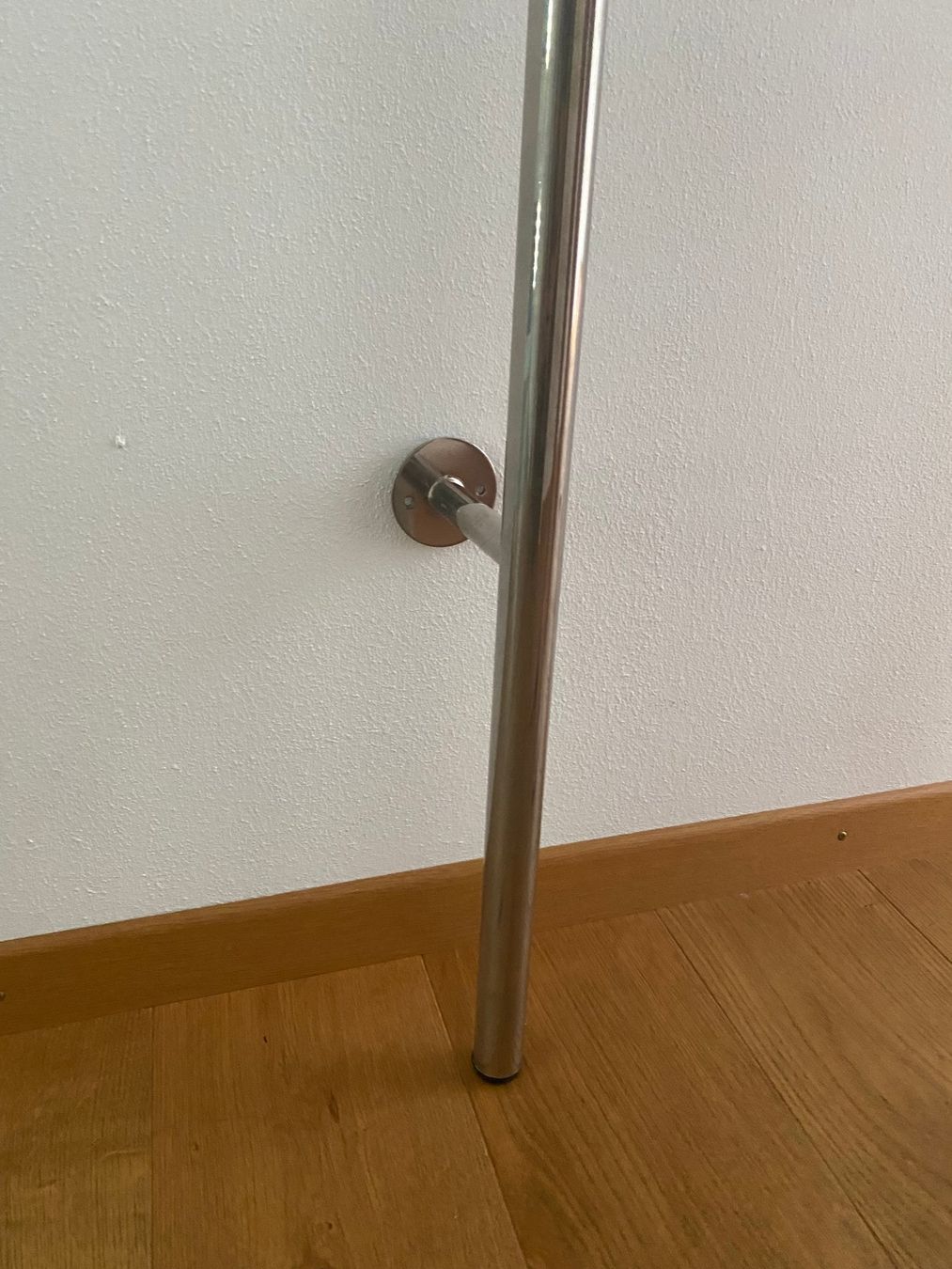 Garderobe: Garderobe Chrom von Mobitare Designklassiker – Gebraucht aus Bachenbülach von  2