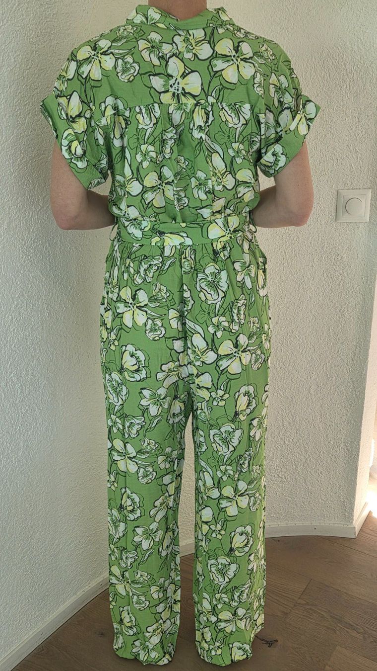 Jumpsuits: Jumpsuit – Neu (gemäss Beschreibung) aus Nürensdorf von Aw18 1