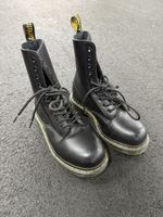 Klassische Dr. Martens Boots, Grösse 36,