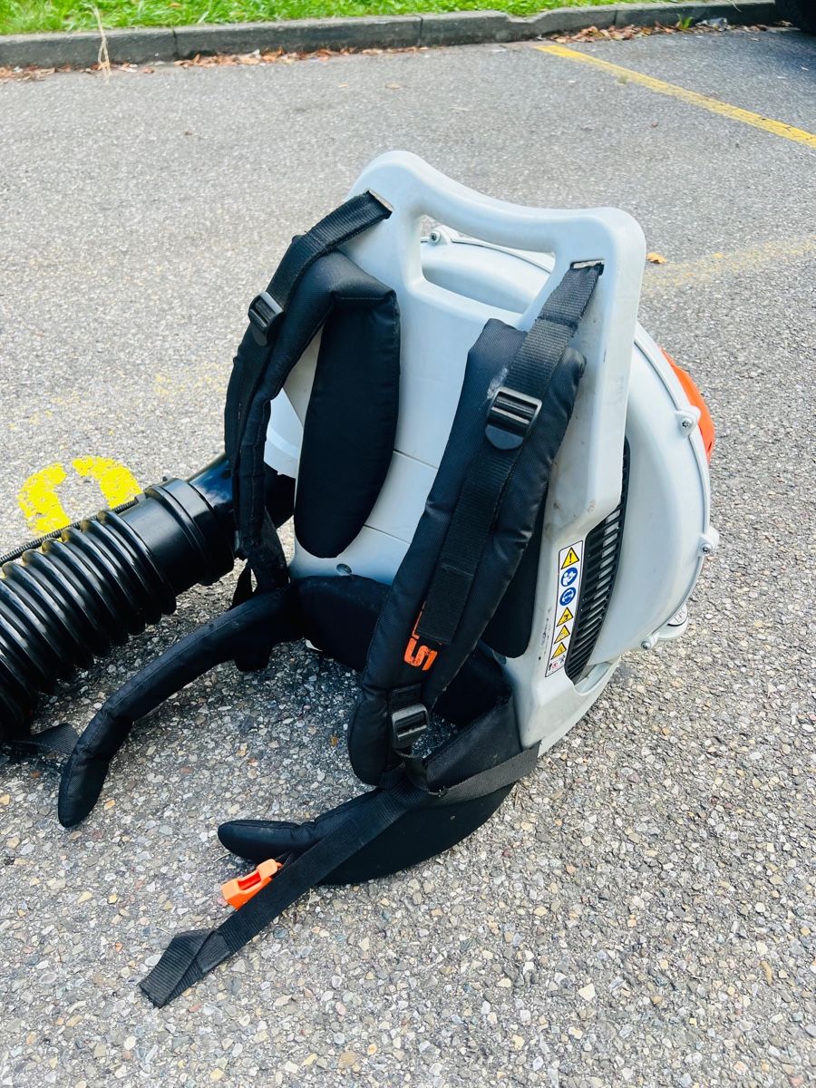 Stihl Soffiatori & Aspiratori per foglie: Laubbläser Stihl BR 700 – Usato da Urdorf venduto da mas_5wfz 7