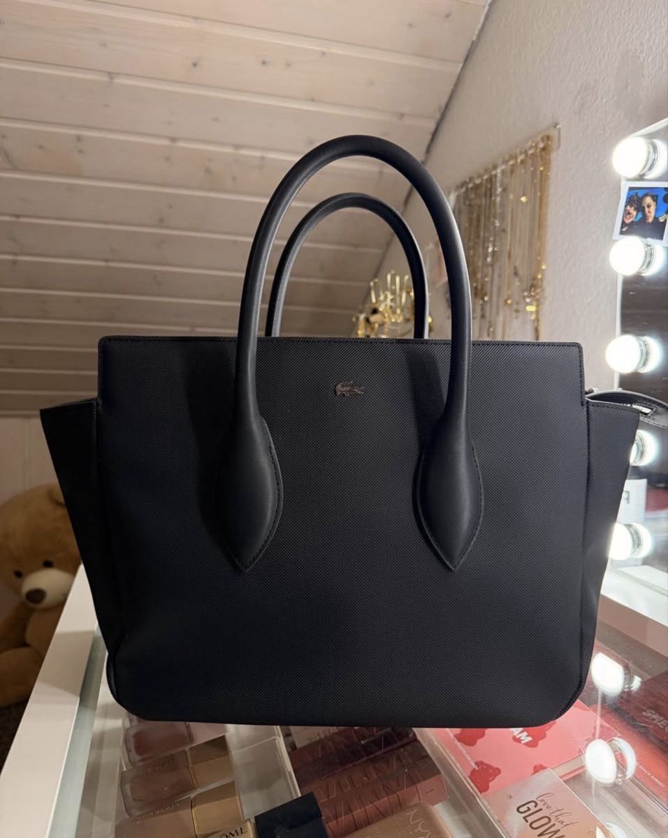 Lacoste Borse da donna: Sac à main Lacoste noir – Nuovo (secondo la descrizione) da Vuippens venduto da cecilia.dbls 1