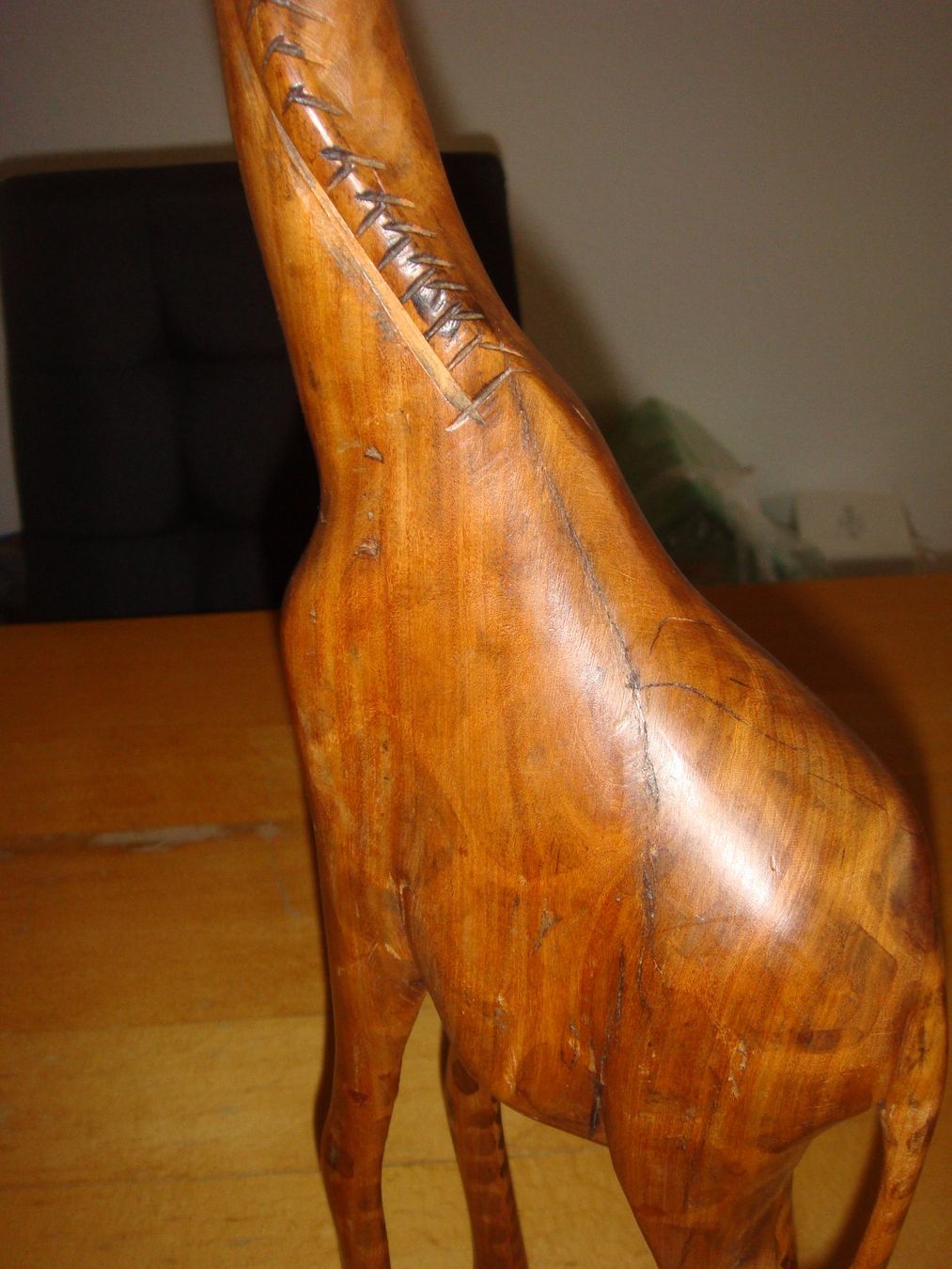 Sculture & Statue: Holzgiraffen Hartholz – Usato da Reinach BL venduto da Maryichbins 3