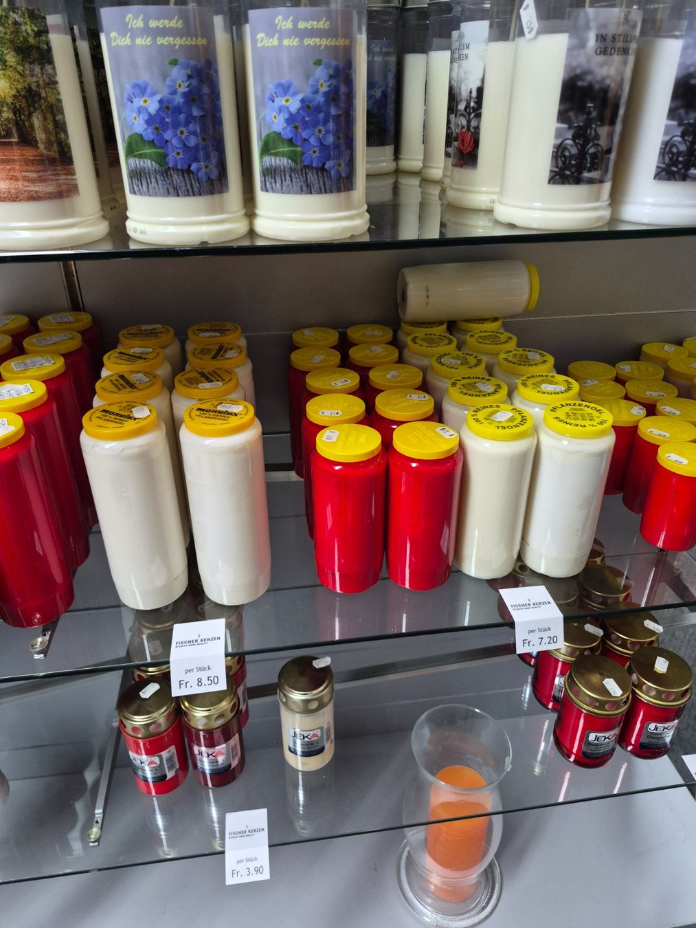 Candele: 495 Posten Grablichter & Deko  aus Liquidation – Nuovo (secondo la descrizione) da Derendingen venduto da Meisterstuecke 8