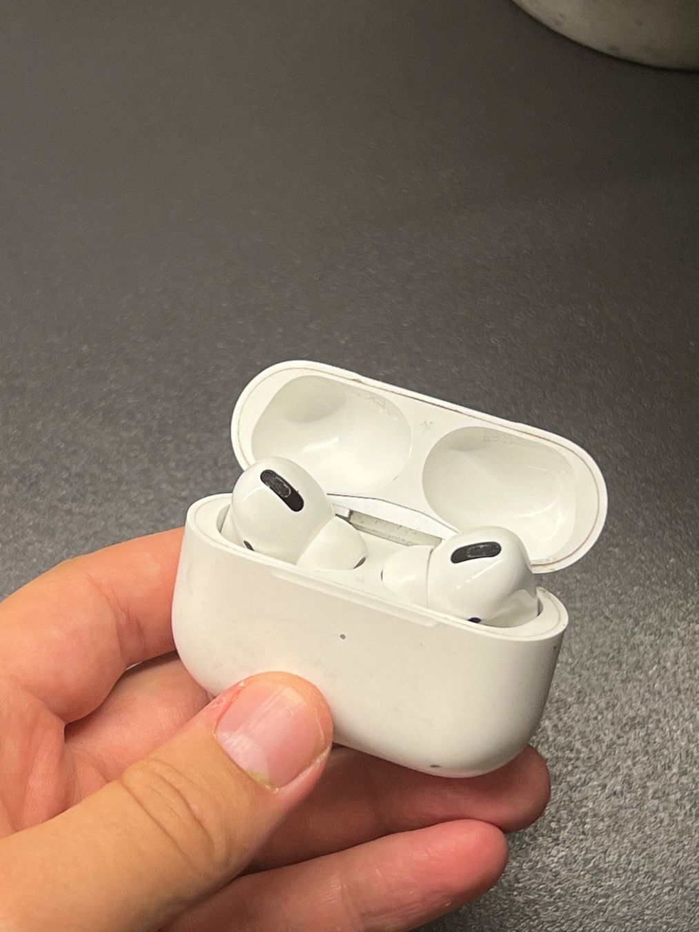 Apple Kopfhörer: AirPods Pro 1. Gen – Gebraucht aus Bern von pestopasta_079 1
