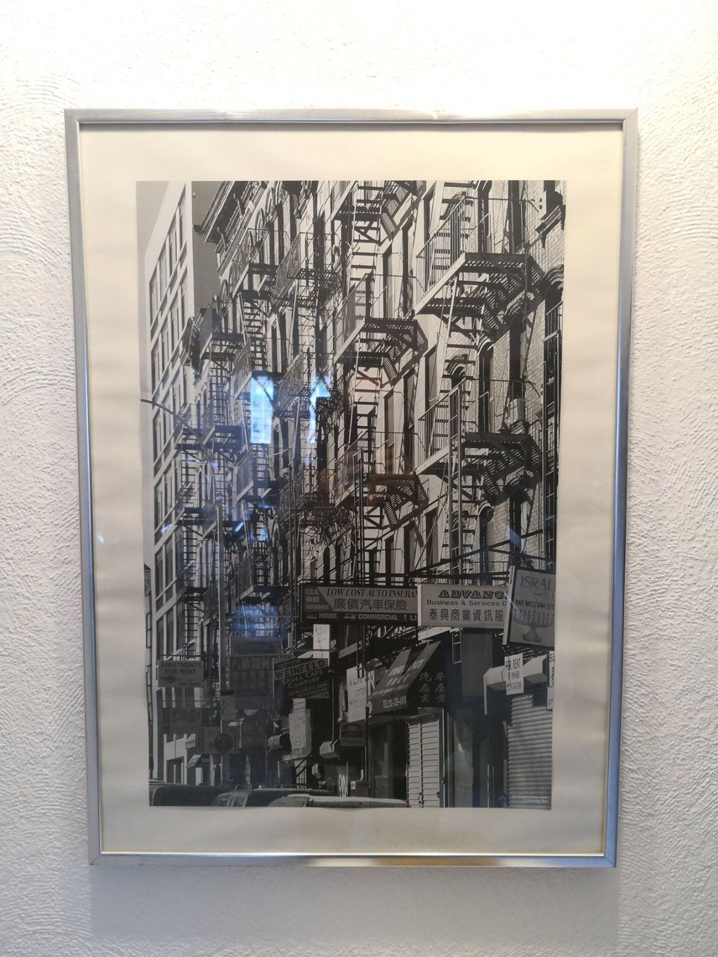 Poster & Bilder: 🤩NEW YORK BILDER IN SILBER-RAHMEN ODER SCHWARZER-RAHMEN – Gebraucht aus Olten von Naja-Twins-Twins 5