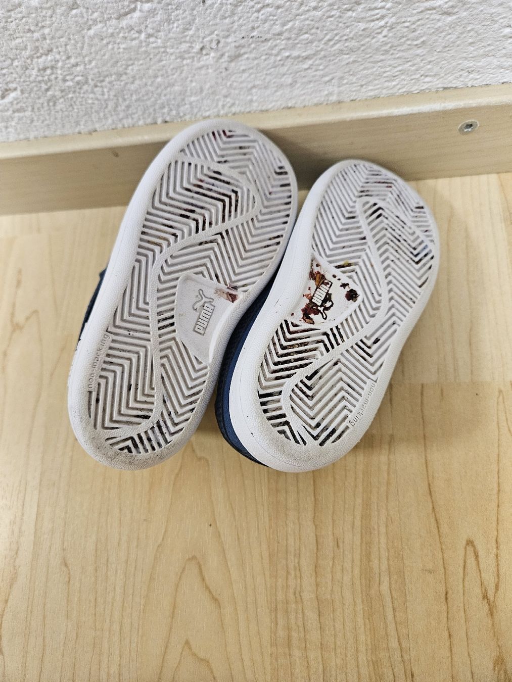 Puma Scarpe per ragazzi: Puma Schuhe Gr.24 – Usato da Wallenwil venduto da Alain2010 2