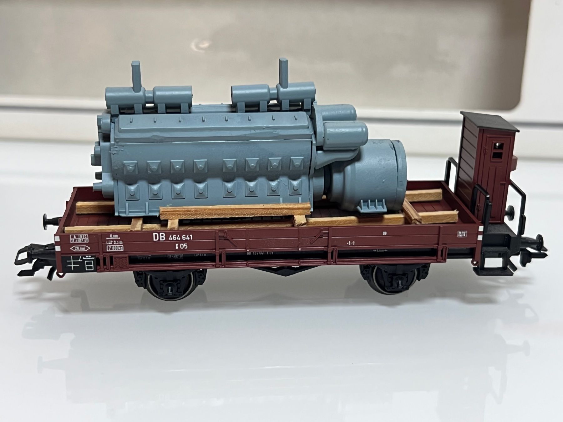 Märklin Trains électriques: Märklin 46075 Güterwagen DB beladen – Neuf (Voir description) à Neuenhof par ludovicco 1