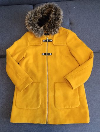 Esprit Damen Wintermantel gelb Gr. M